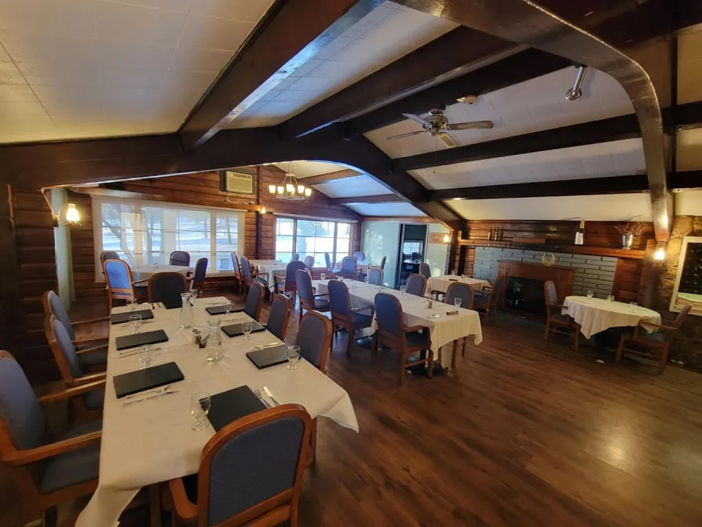 The Chalet Restaurant_Kitimat_slider_imagen_1