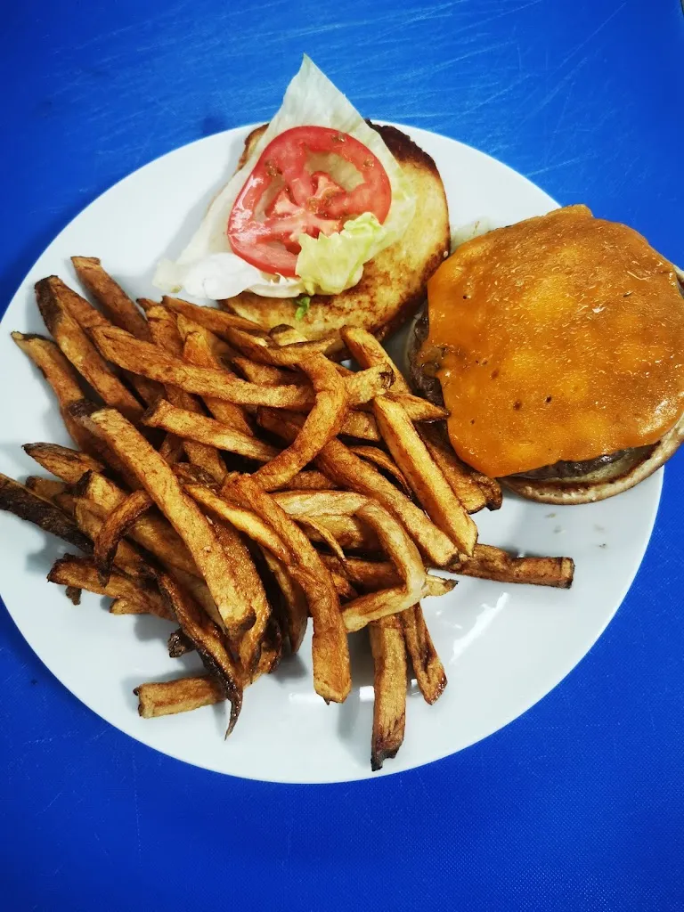 Terry's tiny cafe_Mackenzie_slider_imagen_2