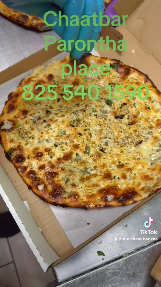 The Chaatbar & Parontha Place restaurante en Chestermere