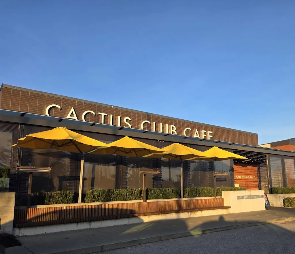 Cactus Club Cafe restaurante en Langley