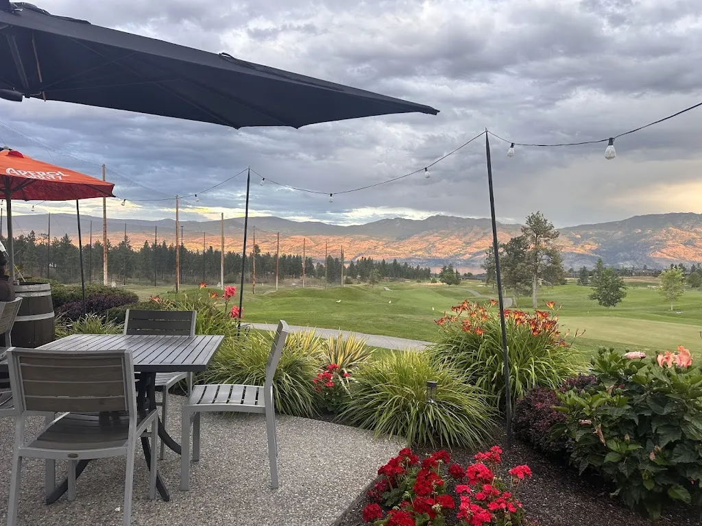 19 Okanagan Grill + Bar restaurant à Okanagan