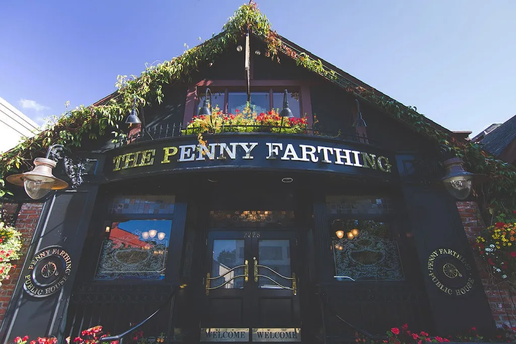 Penny Farthing Public House restaurante en Oak Bay