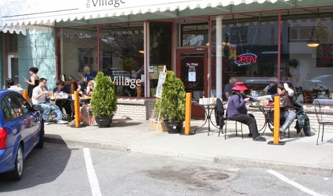 The Village Restaurant - Oak Bay restaurante en Oak Bay