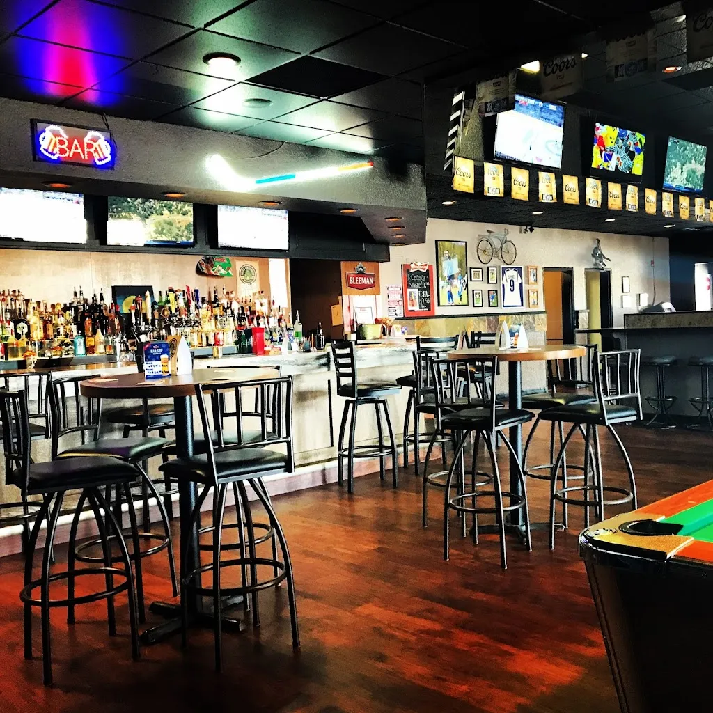 KC’s Pub_Coaldale_slider_imagen_3
