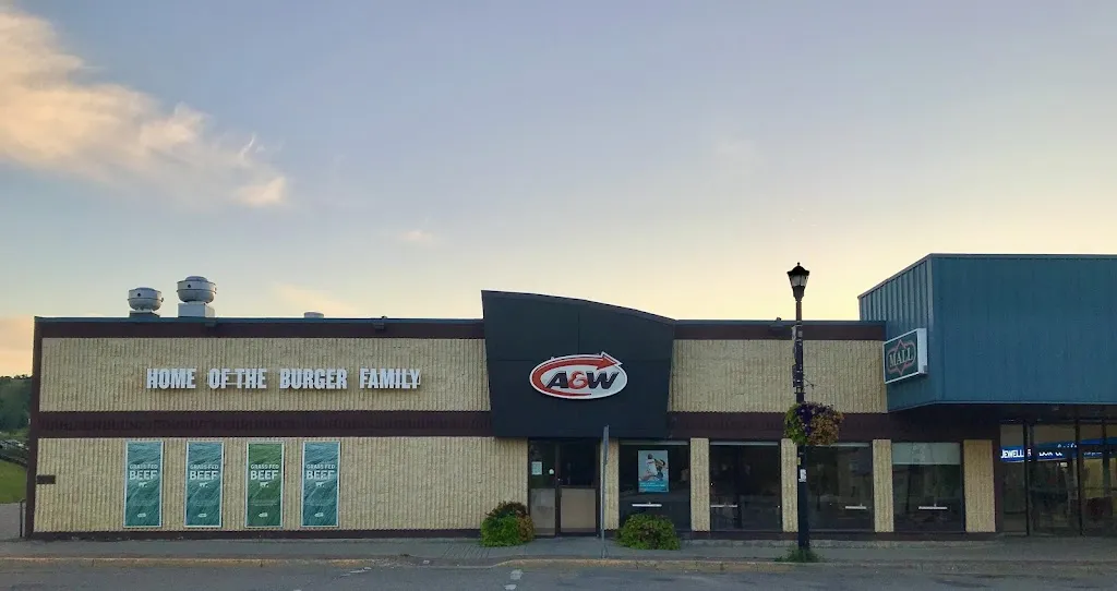 A&W Canada restaurante en Peace River Regional District