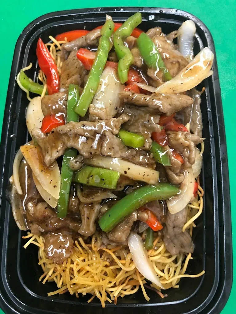 Golden Bamboo Restaurant restaurante en Quesnel
