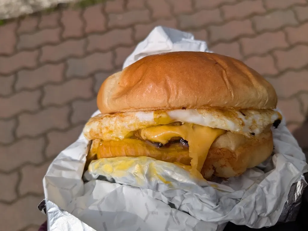Snacktastic_Sicamous_slider_immagine_3