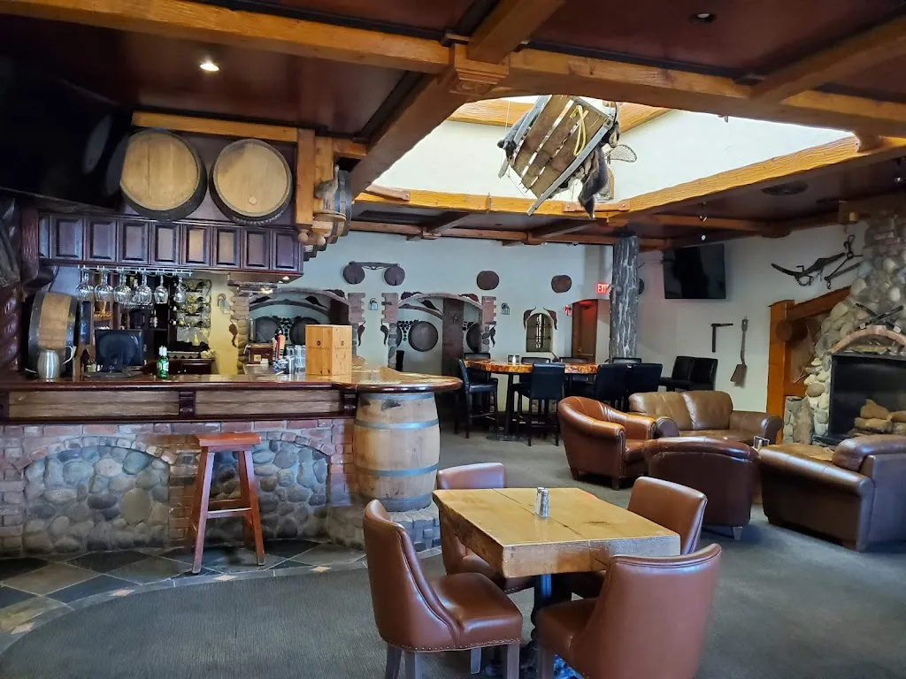 Riverhouse At The Aspen restaurante en Smithers