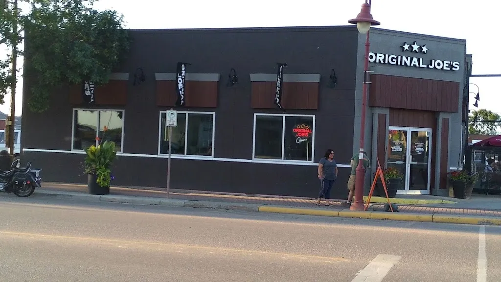 Original Joe's restaurante en Cold Lake
