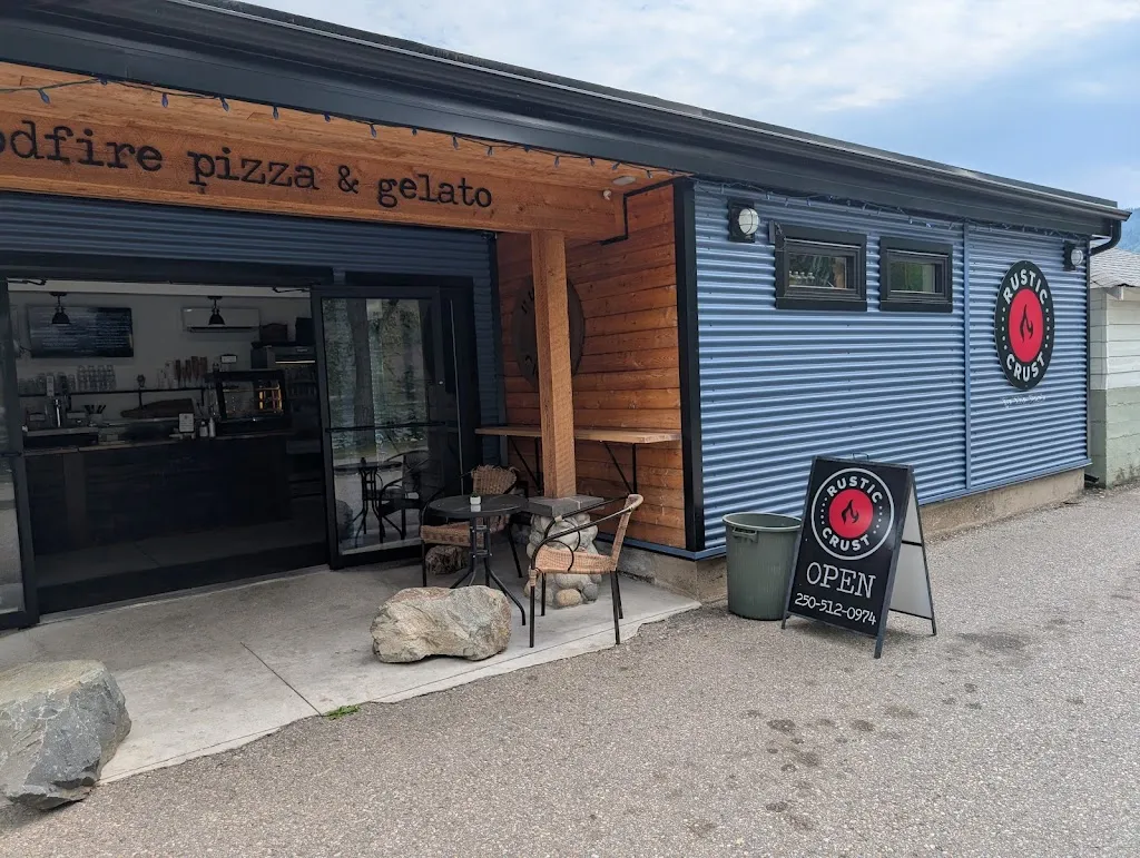 The Rustic Crust restaurante en Trail