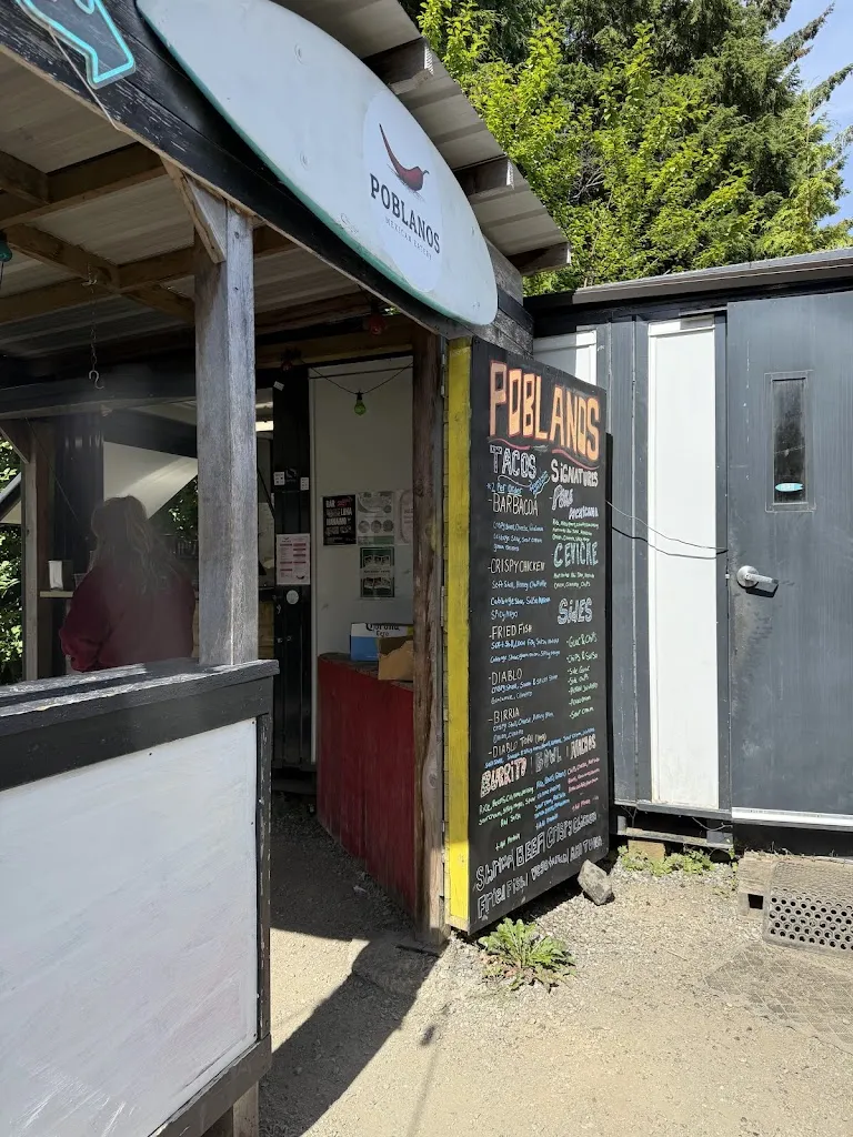 Poblanos Mexican Eatery restaurante en Tofino