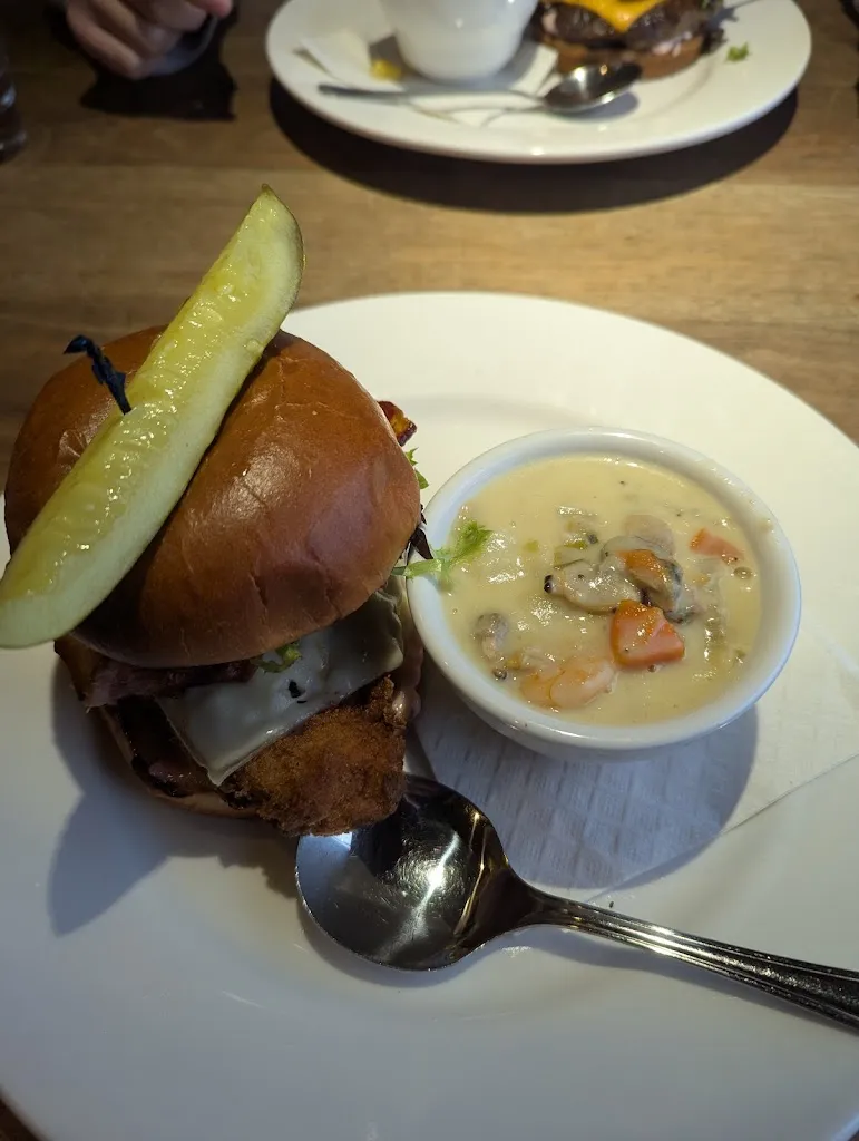 Philip Kay_Cedar Grill_Ucluelet_review