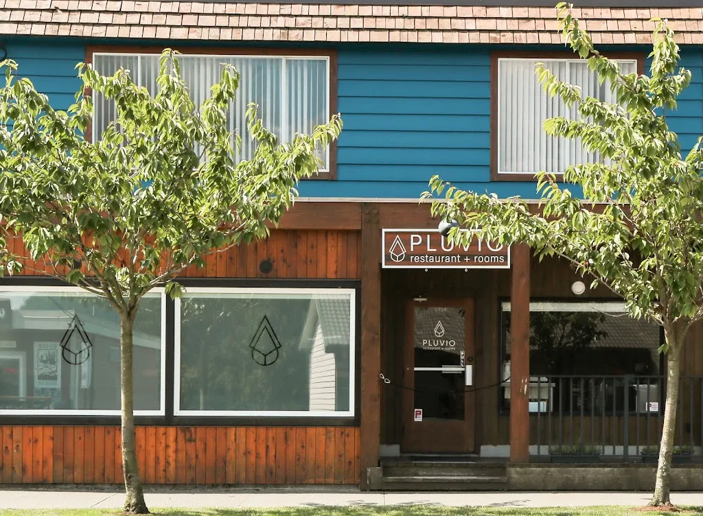 Pluvio restaurant and rooms restaurante en Ucluelet