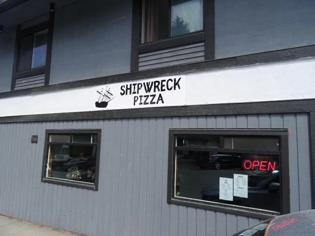 Shipwreck Pizza restaurante en Ucluelet