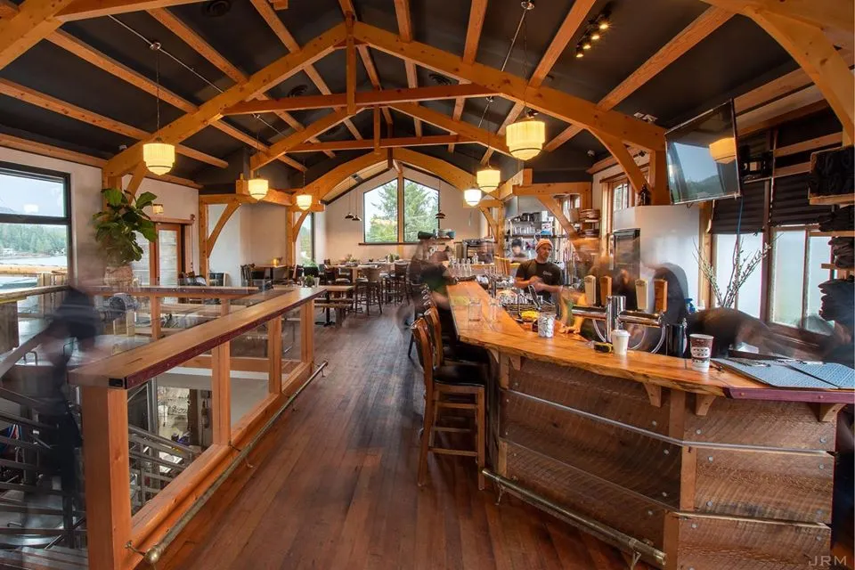 Ucluelet Brewing Company restaurante en Ucluelet