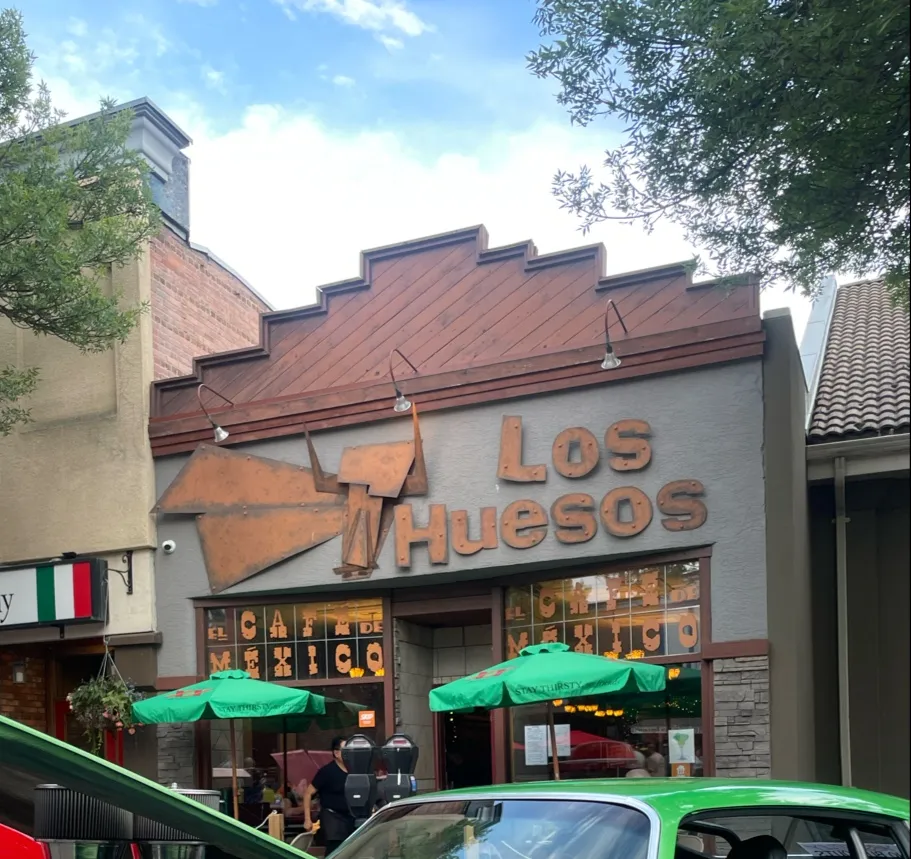 Los Huesos Restaurant restaurante en Vernon