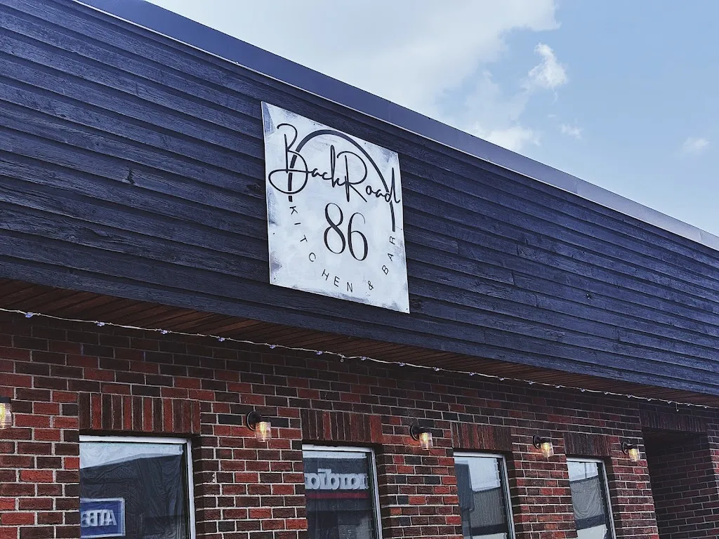 Backroad 86 Kitchen & Bar restaurante en Elk Point