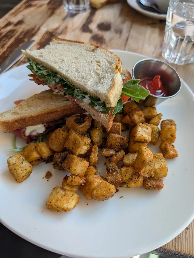 Kyle Britt (Natl.ParksWineGuy)_Stonesedge Kitchen_Whistler_review