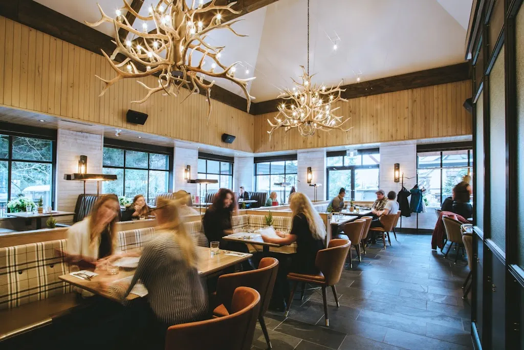 Earls Kitchen + Bar restaurant à Whistler