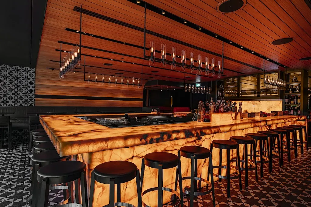 Bar Oso restaurant à Whistler