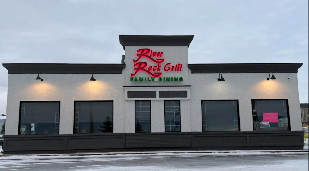 River Rock Grill restaurante en Drayton Valley