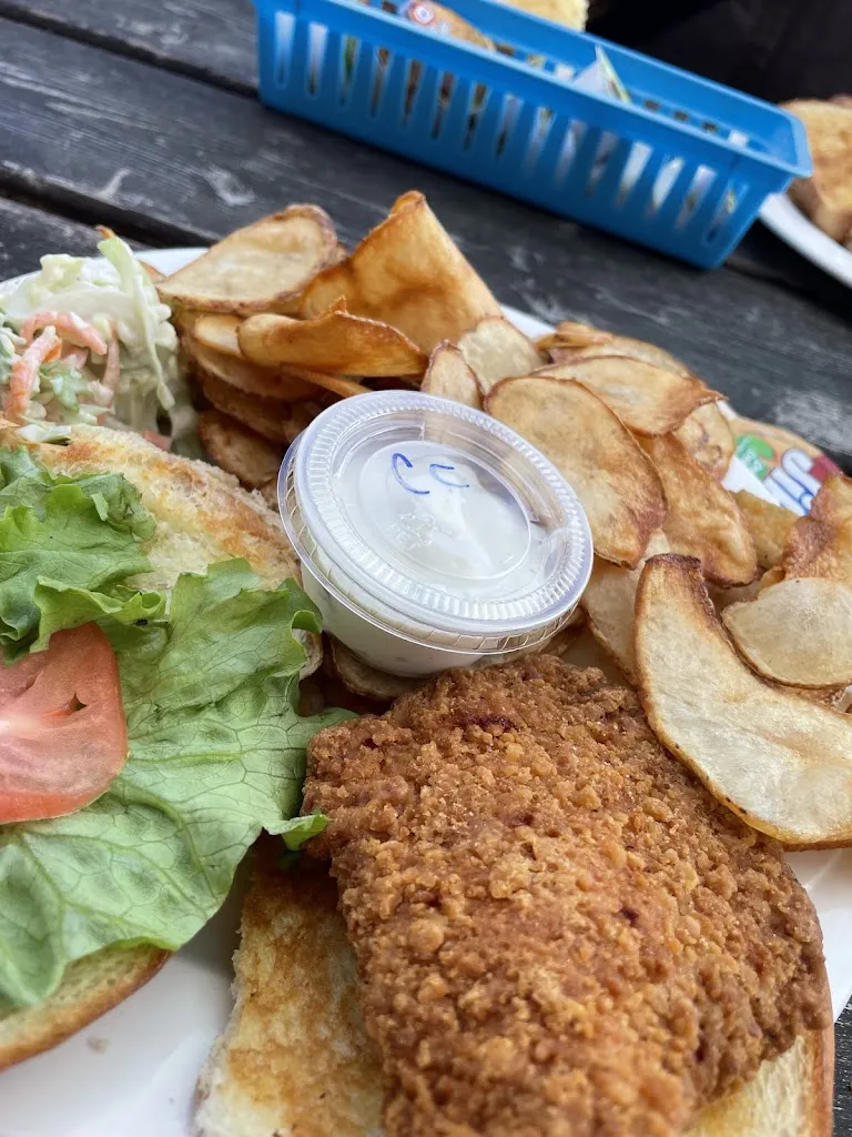 19th Hole Bar & Grill restaurante en Roblin