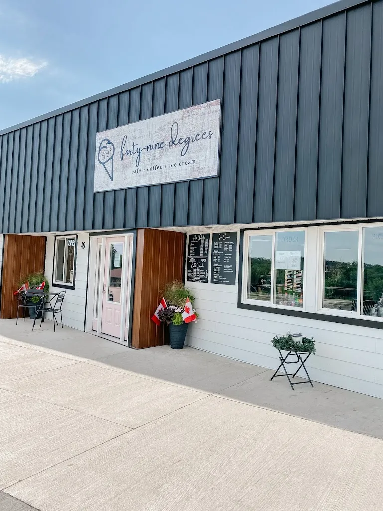 49 Degrees Coffee + Ice Cream restaurante en Souris