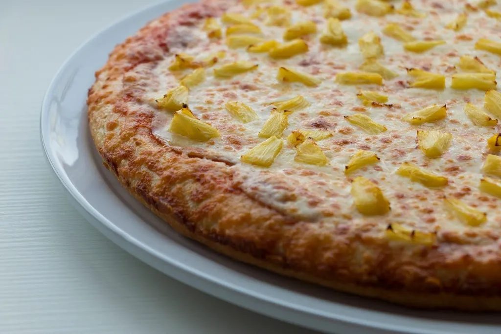 Menu_Pizza Hotline_Stonewall_image_old_3