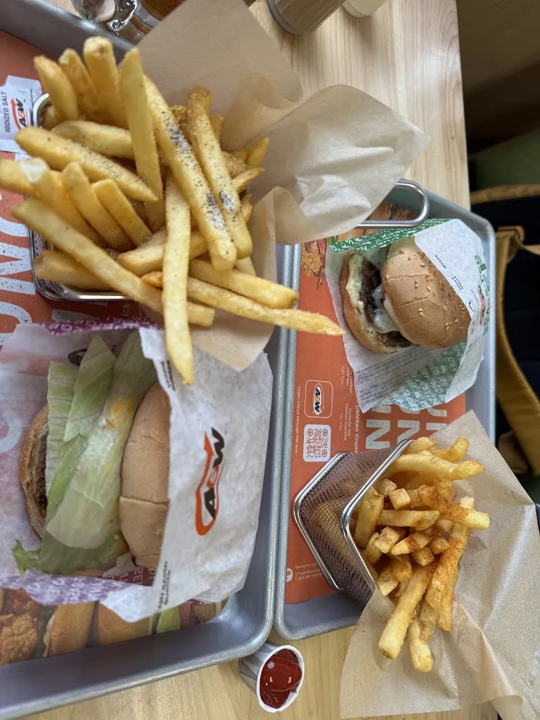 Menu_A&W Canada_The Pas_image_old_1