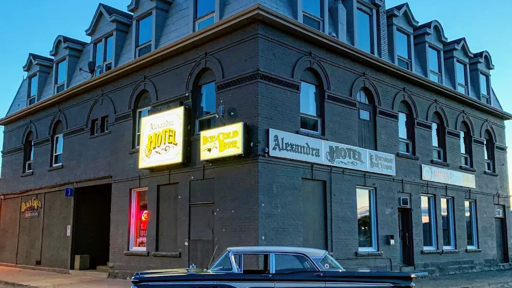 Alexandra Hotel/Bar/Beer Vendor/Restaurant restaurante en Virden