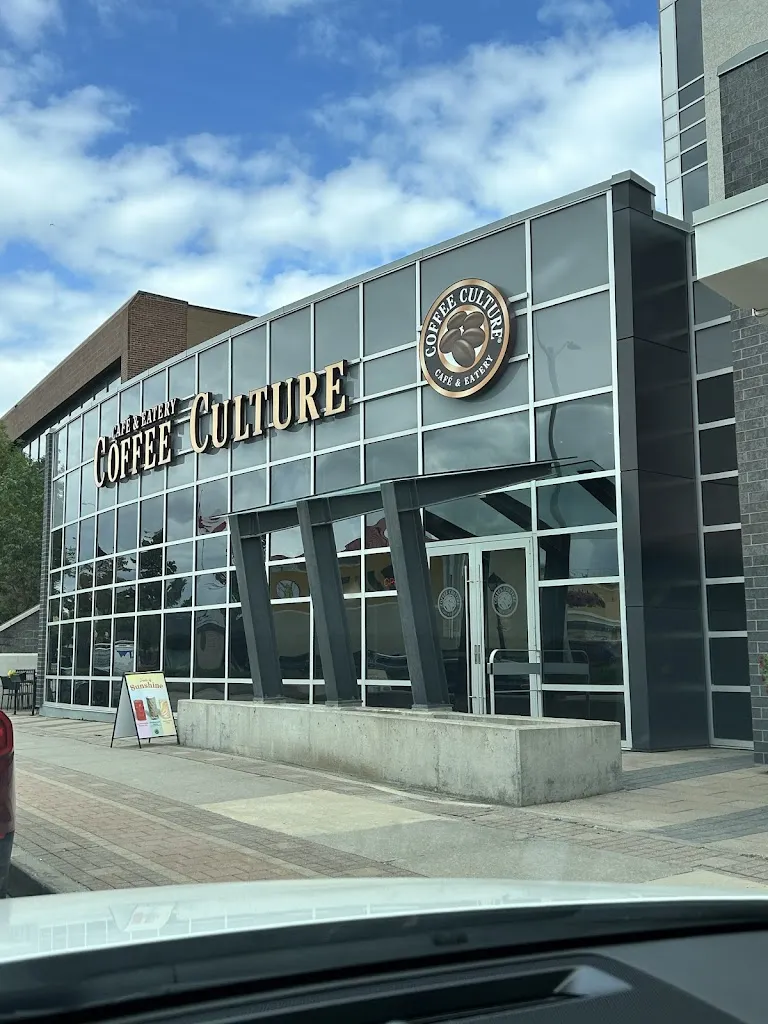 Coffee Culture Cafe & Eatery - Steinbach restaurante en Steinbach