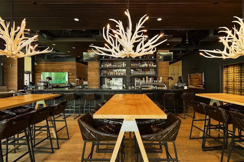 SMITH Restaurant restaurante en Winnipeg
