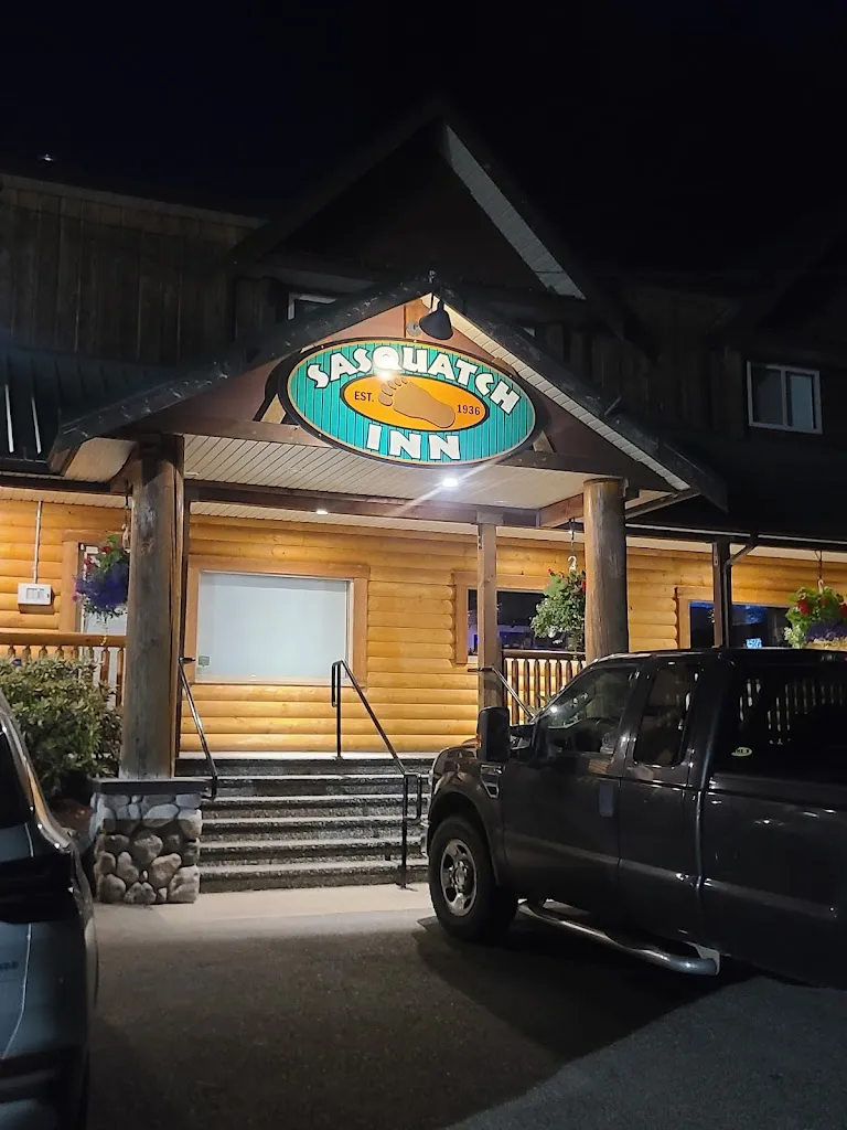 Sasquatch Inn ristorante a Harrison Brook