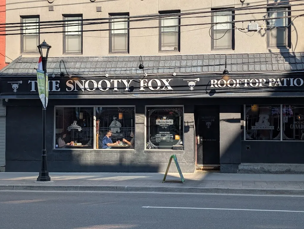 Snooty Fox restaurante en Fredericton