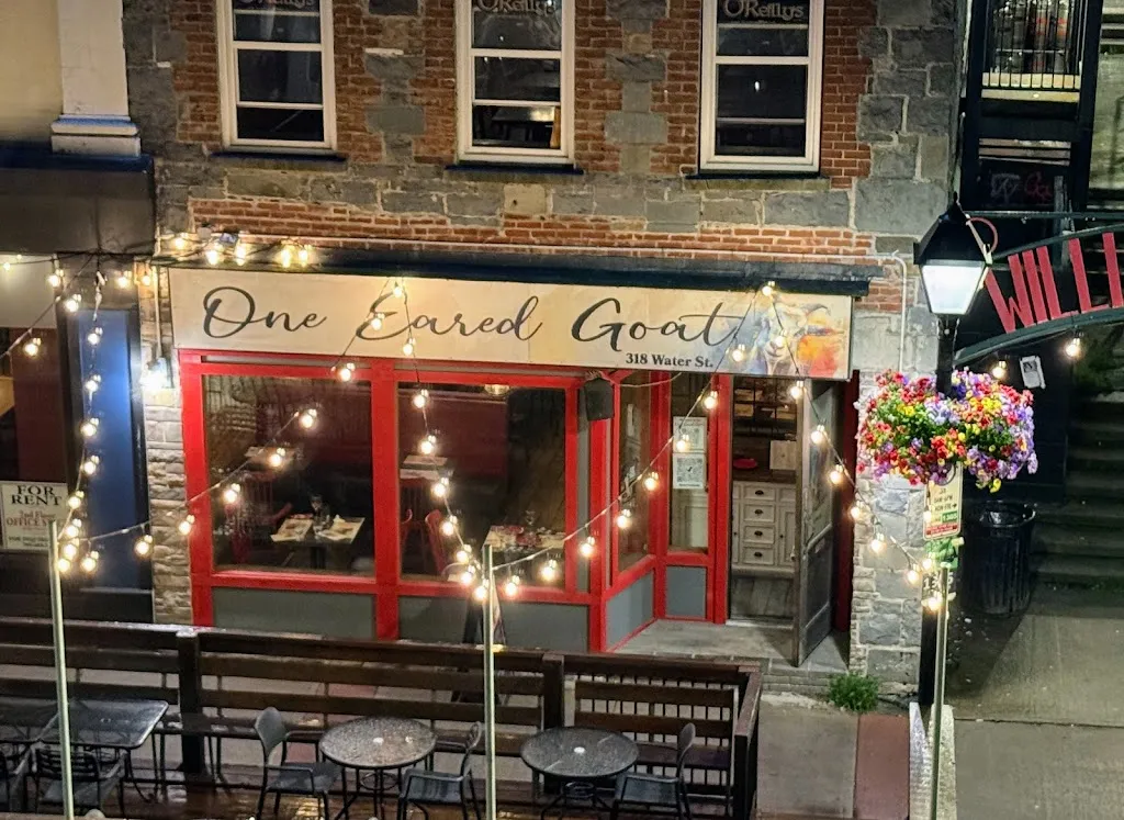 One Eared Goat restaurante en Bay St. George South