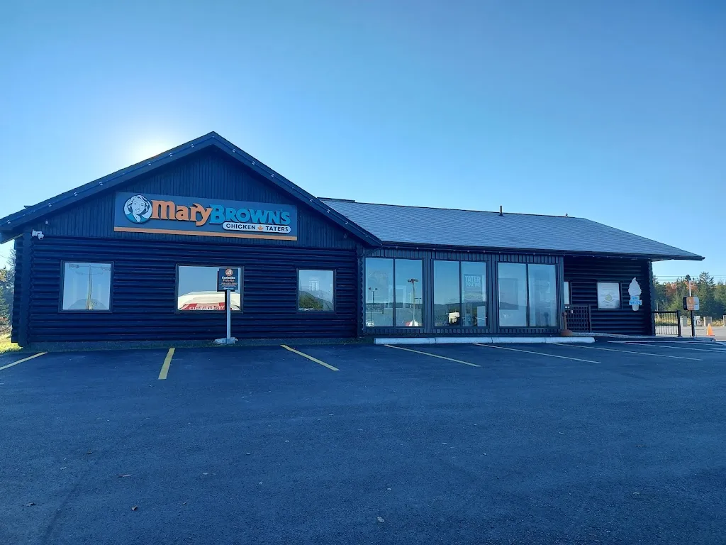 Mary Brown's Chicken & Taters restaurante en Deer Lake