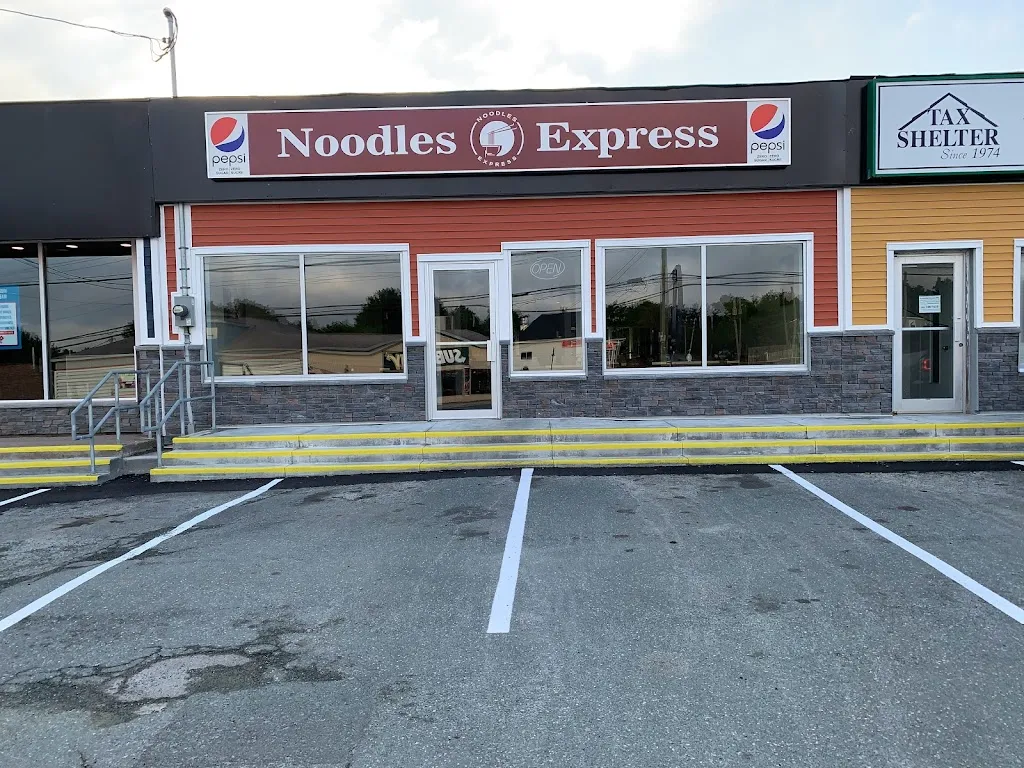 Noodles Express restaurante en Mount Pearl