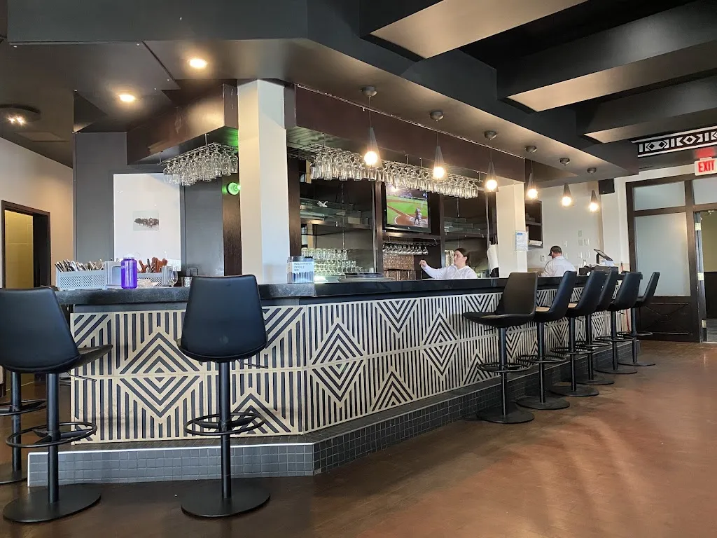 Mamaqtuq restaurante en Inuvik