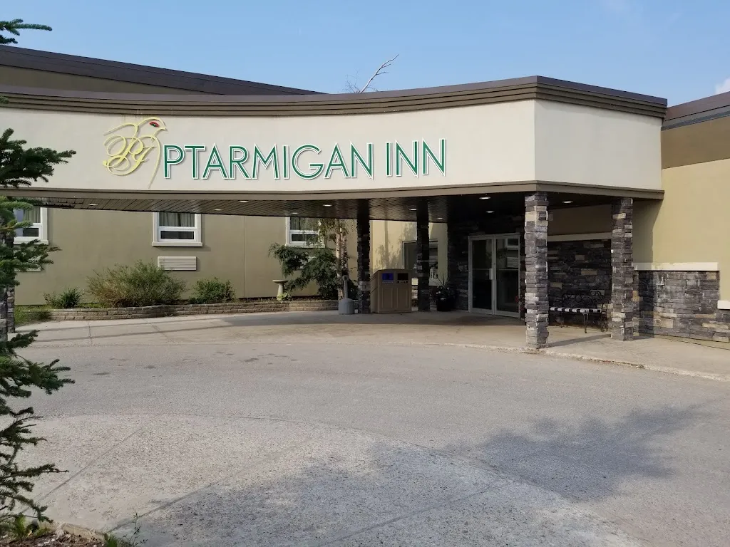 Ptarmigan Inn restaurante en Hay River