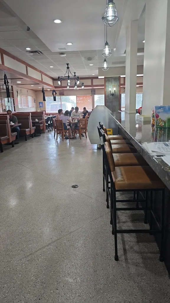 Brothers Restaurant & Lounge restaurante en Edson