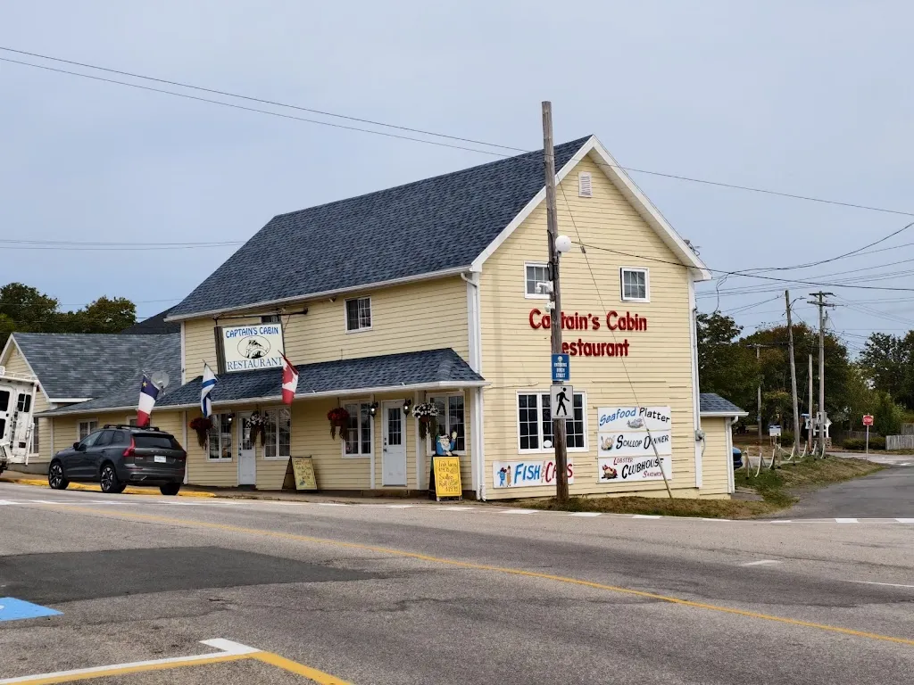 Captain's Cabin Restaurant_Digby County_slider_imagen_3