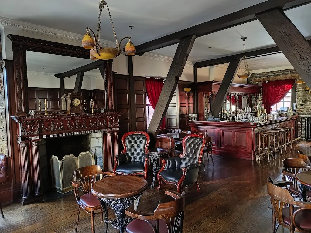 Henry House_Halifax_slider_image_3