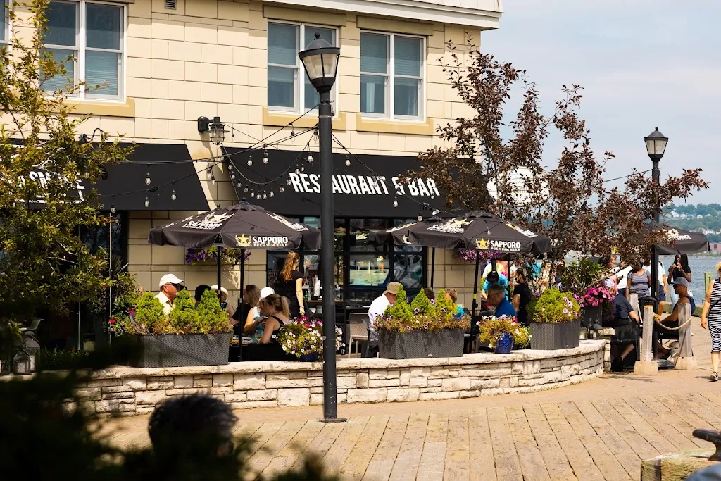 Sea Smoke Restaurant & Bar restaurant à Halifax