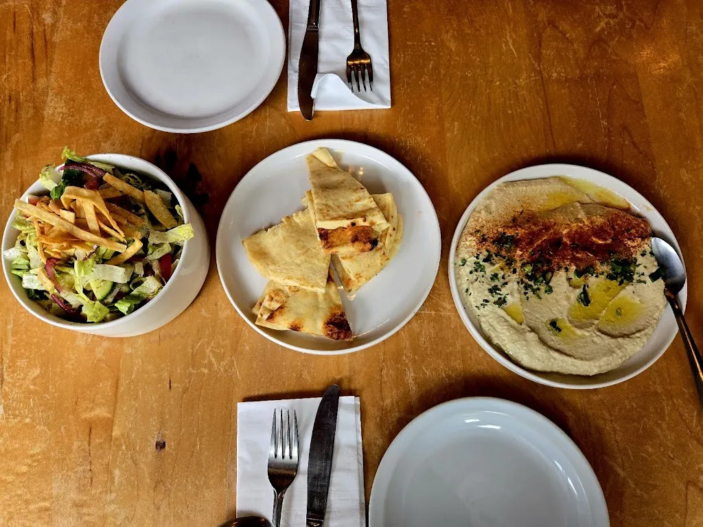 Liz Smillie_aFrite Restaurant_Halifax_review