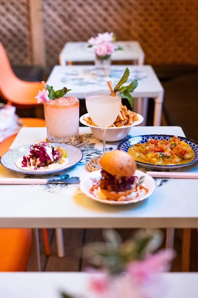Palm Tree Kitchen_Halifax_slider_imagen_2