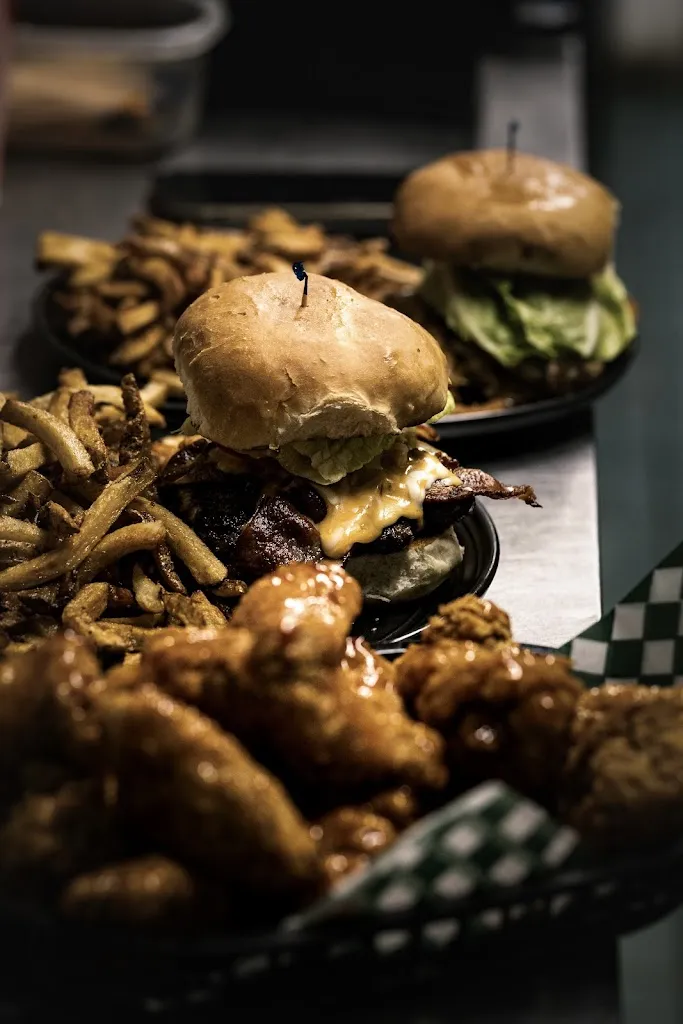The Thistle Gastropub_New Glasgow_slider_image_2