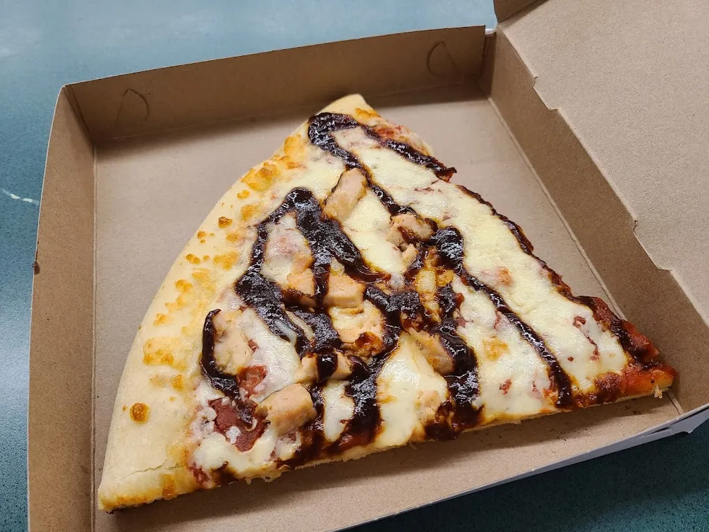 Paizano's Pizzeria & Donair_Springhill_slider_image_3