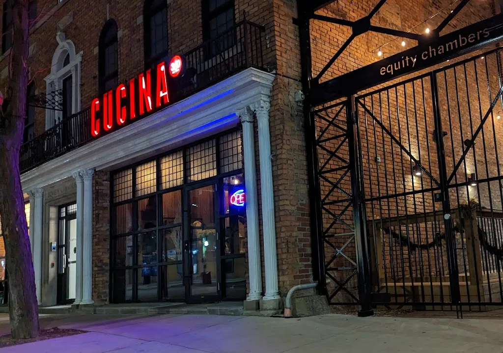 Cucina 360 restaurante en Windsor