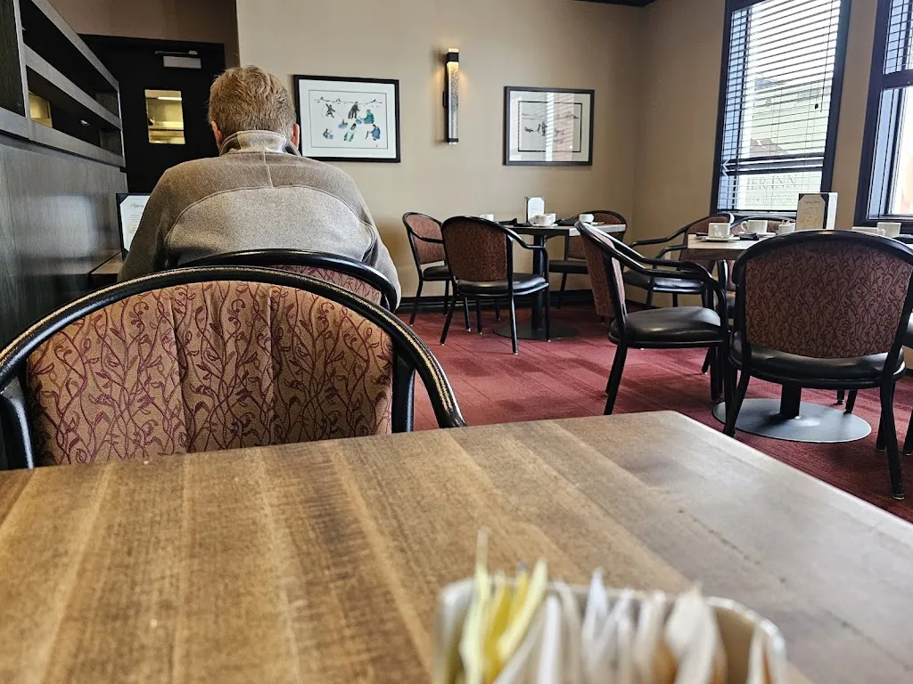 The Frob Kitchen & Eatery restaurant à Iqaluit