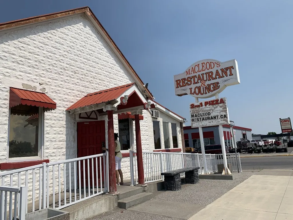 MacLeod's Restaurant & Lounge restaurante en Fort Macleod